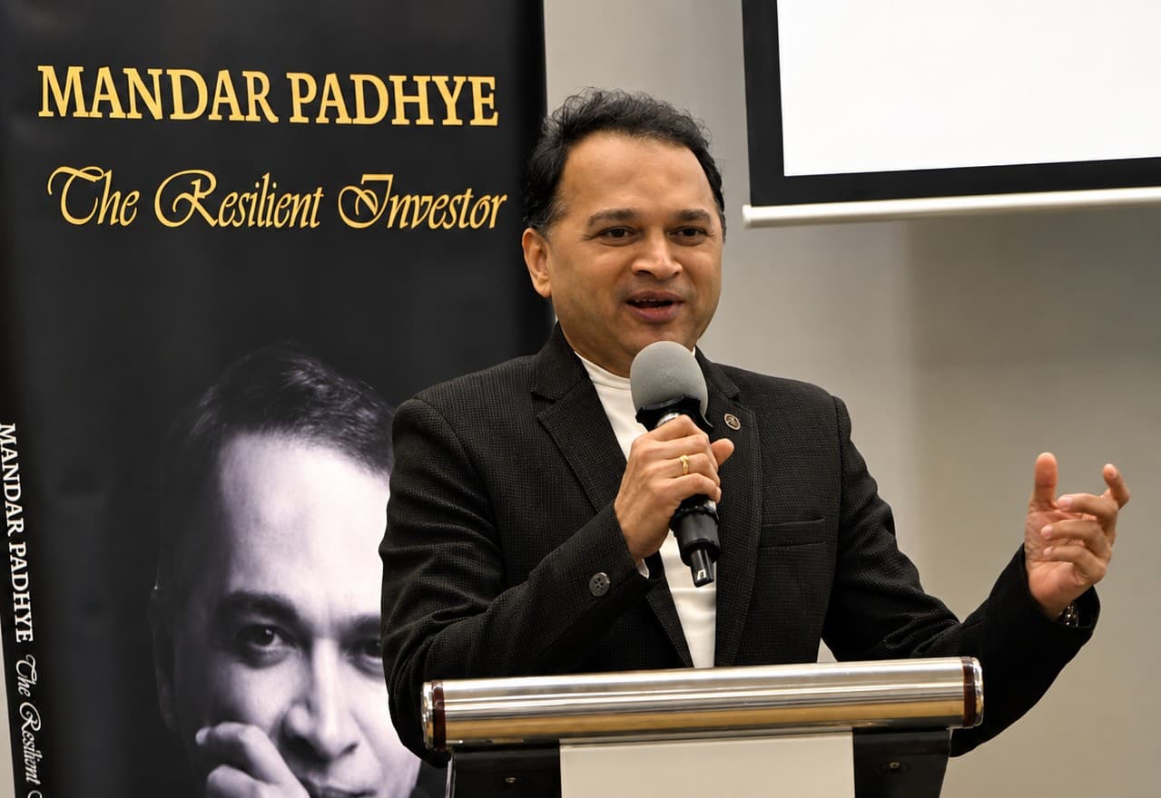 Mandar Padhye speaking at The Resilient Investor book launch